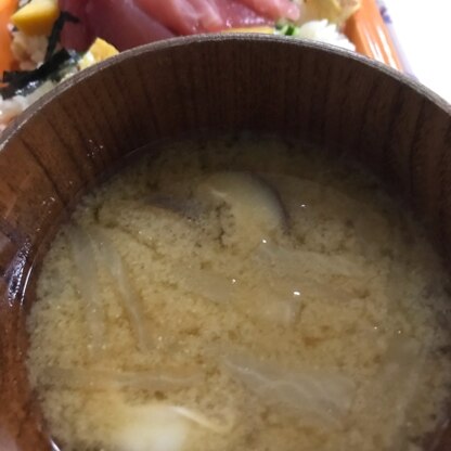 大根と椎茸を合わせるのは初めてでしたが、椎茸の旨味を感じることができました！ちらし寿司と一緒にいただきました。